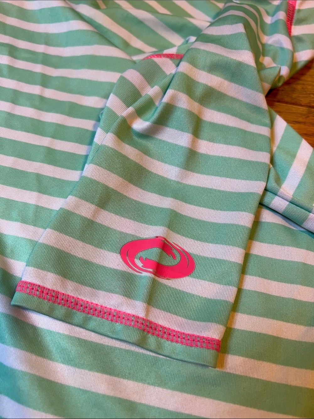 O'Rageous! Mint & White Striped Rash Guard with Pink Stitching size XS 6/6X - Picture 13 of 16